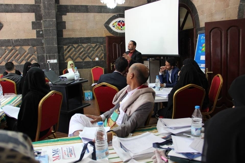 انعقاد ورشة عمل في مقر الاتحاد العام للغرف التجارية الصناعية اليمنية بعنوان ( بناء وتطوير القدرات الإدارية لرواد الأعمال 